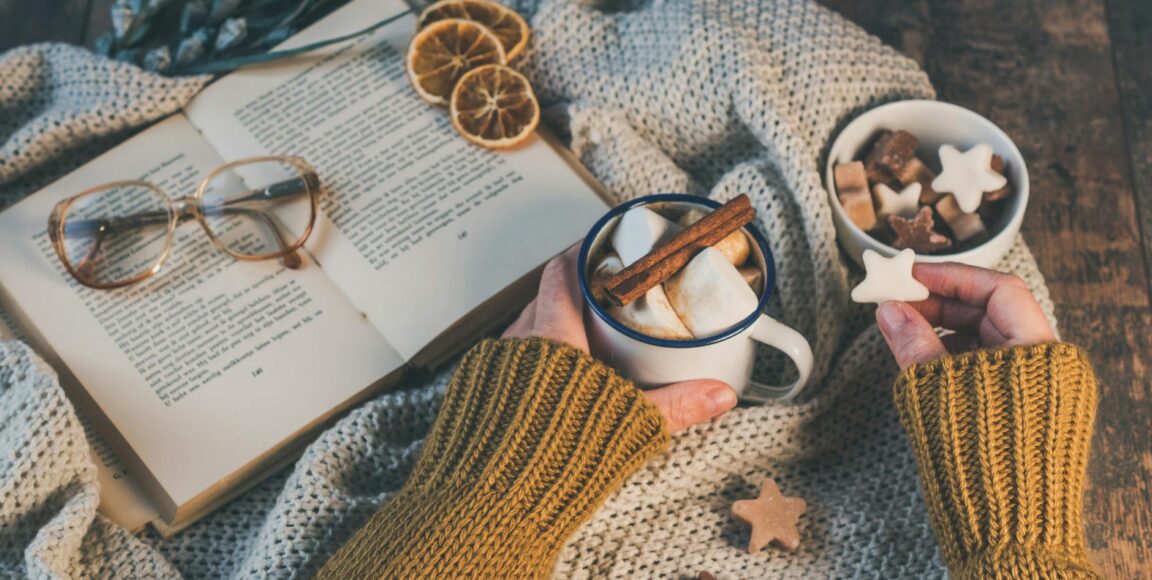 Jak dbać o wełniane swetry? Kompletny poradnik prania i przechowywania