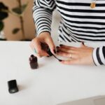 Od czego zależy trwałość lakieru hybrydowego? Czynniki, które warto znać