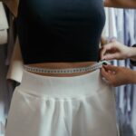 Jak podkreślić talię?