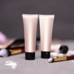 Makijaż do pracy vs. makijaż wieczorowy – aktualne trendy